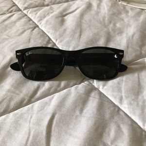 RayBan Wayfarer
